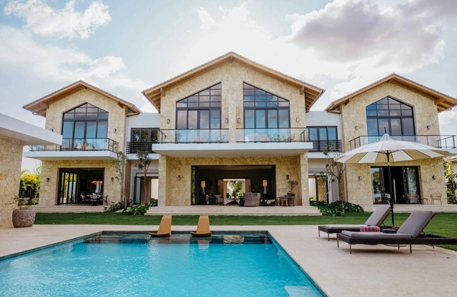 Casa Roble in Casa de Campo by Personal Villas - Modern Elegant Home