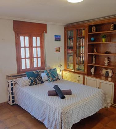 Casa Rural "OLIVER" Bardenas