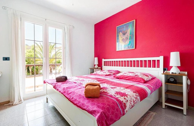 Casa Sarita - farbenfrohes Ferienhaus