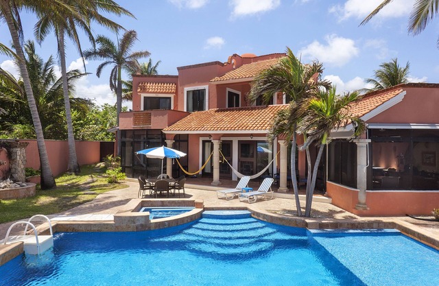 Casa South Breeze beachfront Villa located in the heart of Puerto Morelos