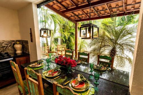 Casa Villa Vittoria - Condomínio a beira-mar e próximo ao aeroporto- PRAIA DE ITAPUÃ