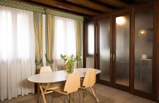 Casanova FourRooms