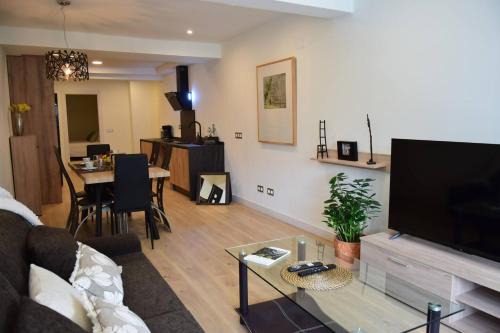 Castañu Espacioso apartamento a 9 min de la playa