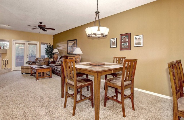 Casual Southwest Condo Near Old Town