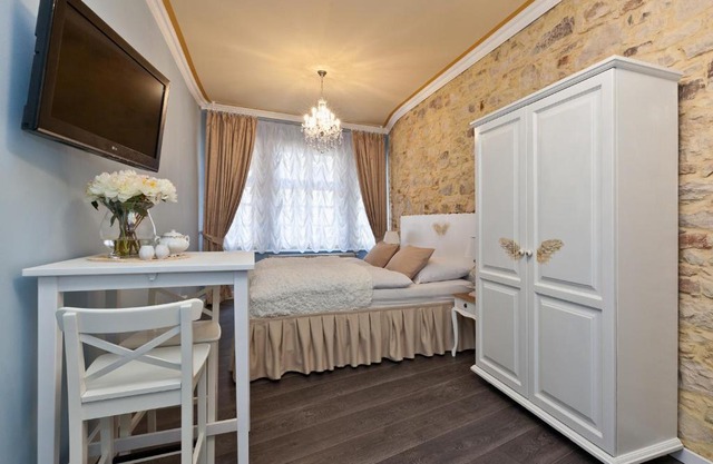 Cathedral Prague Apartments