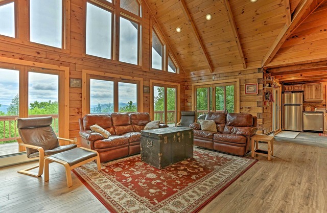 Catskills Home w/Deck & Game Room: 14 Mi to Ski!