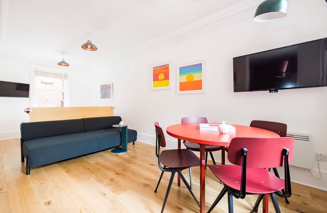 CCR3 - Studio Apartment, Sleeps 2