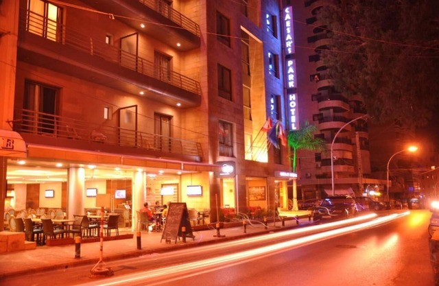 Ceasars Park Hotel