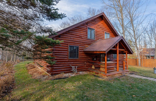 Cedars on South: Pumpkin Spice & Everything Nice—Escape to the U.P. This Fall