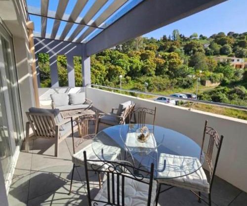 Celia - Charming 1BR with terrace near Ajaccio