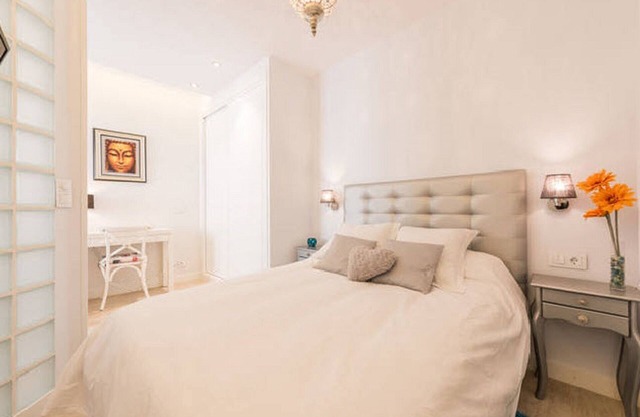 Center Chamberi Gorgeous Luxury Studio Suite with High Speed WiFi & AC/Heater