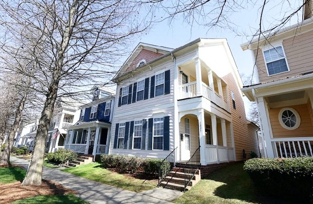 Center City Bungalow - Historic District