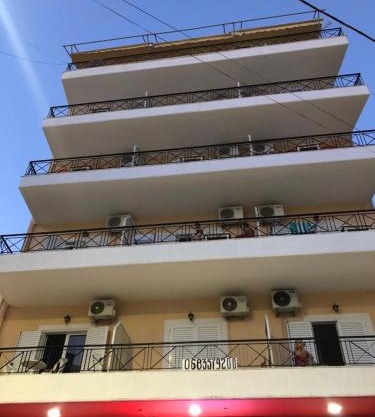 Center Hotel Piro