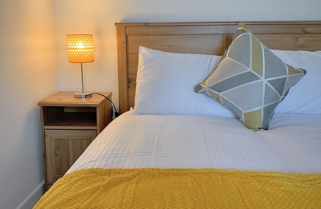 Central Darlington Apartment with 2 Bedrooms