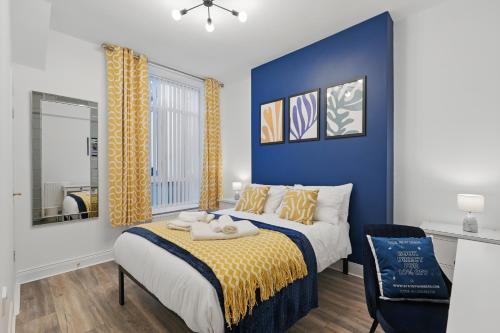 Central Flat 3 bedroom, 2 bathroom - StayByNumbers