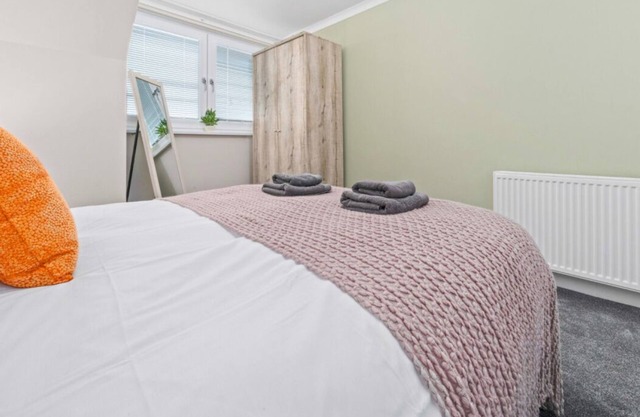 Central Gretna Luxury 4 bed