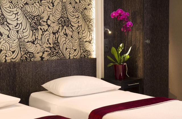 Central Hotel Paris