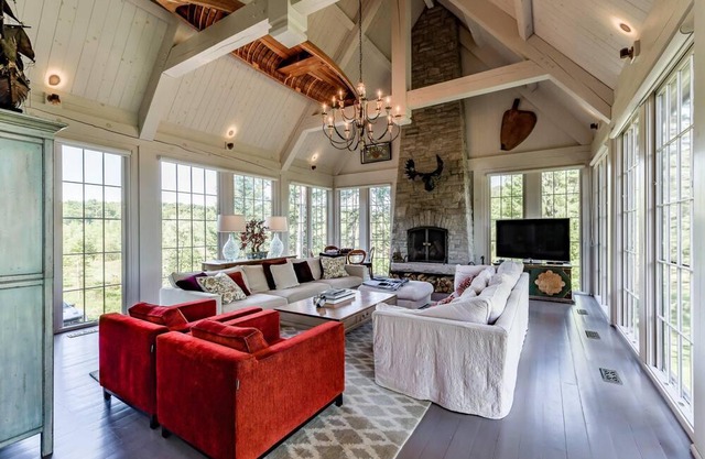 Central Lake Joe! Ultra Chic! 7 Bdrm! Beach! 1400sqft Party Dock! Sauna!