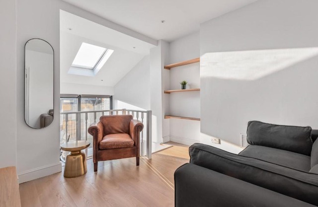 Central London-Modern Contemporary Flat