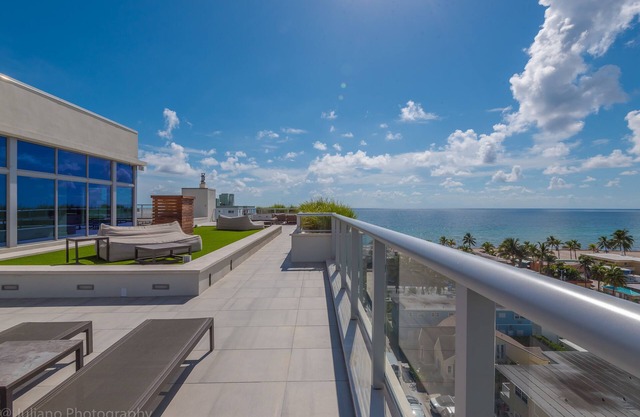 CH Luxury Condos & Studios On The Beach