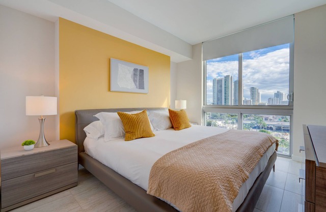 CH902 DESIGN DISTRICT, LUXURY PARADISE