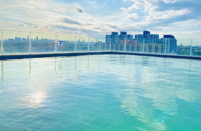 Chaba Inn Srinakarin