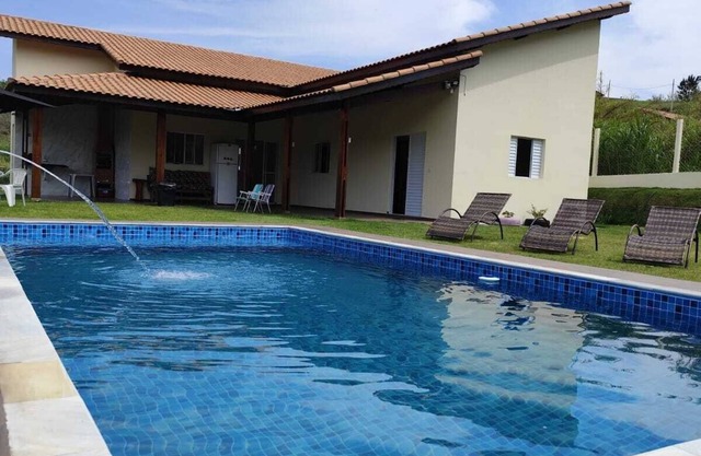 Chácara CasaMova Cozy country house, a peaceful place surrounded by nature.