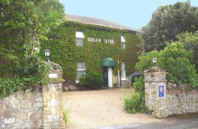 Chad Hill Hotel