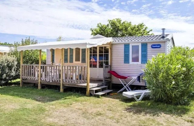 Chadotel The Domaine d'Oléron * - C- Mobile home Baltic - 3 bedrooms 6 to 8 people - 6 pers. included in the tariff