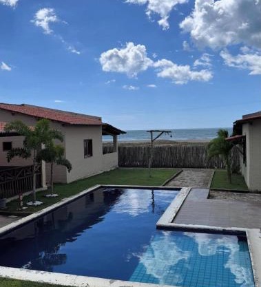 Chalé Lounge Beach ,Praia do Maceió Camocim Ce