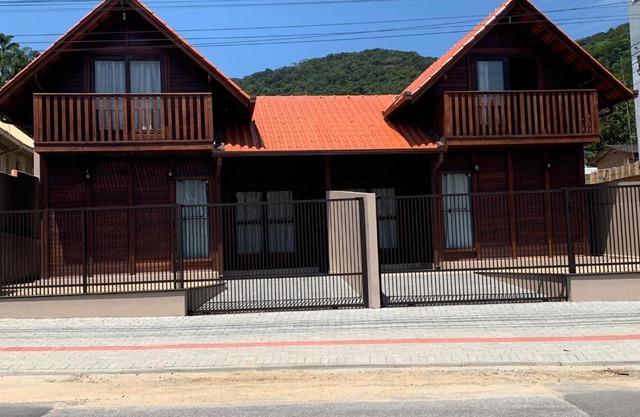 Chalés Vô João