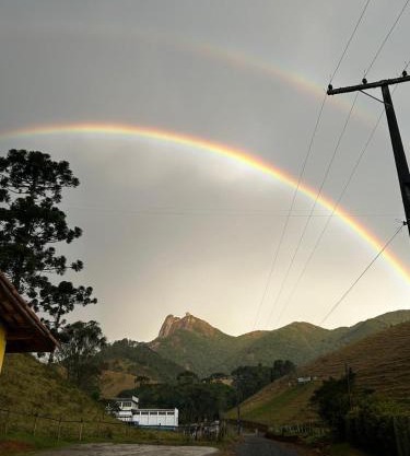 Chale Arco-íris da Pedra