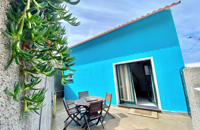 Chalé in Calheta - Madeira Island. Side by side with the forest!