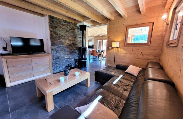Chalet chaleureux 4* aux Gets, 3 niveaux, 6 pers., terrasse, poêle à bois, wifi - FR-1-598-10