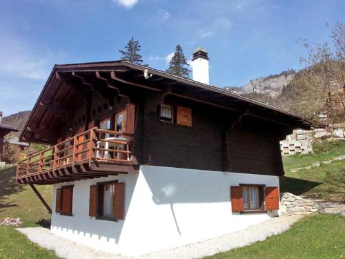 Chalet Clarine by Interhome