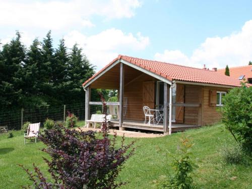 Chalet confortable dans espace vert avec animaux - FR-1-489-314