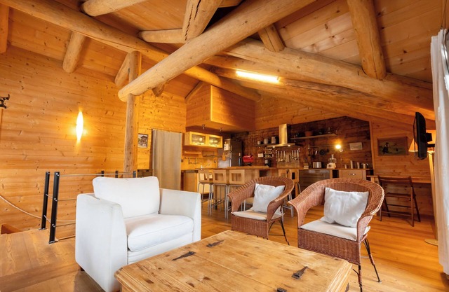 Chalet Dent d'Oche - A dream family holiday in the village center