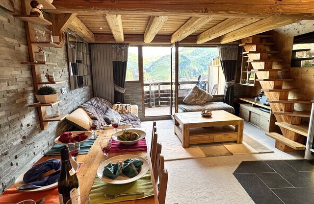 Chalet Flocon - luxury ski chalet by Avoriaz Chalets