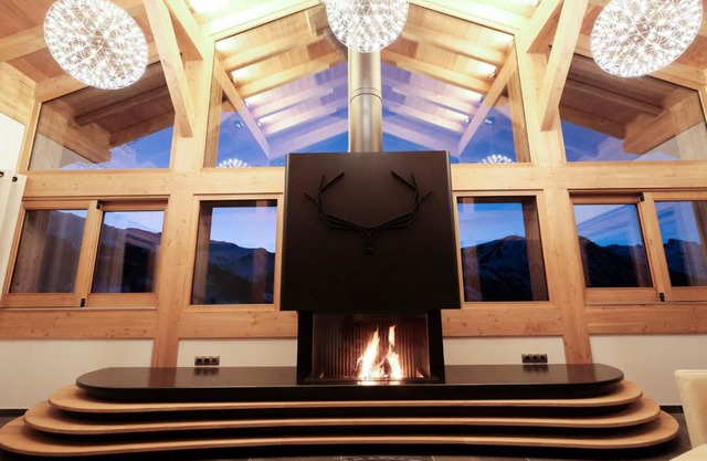 Chalet Haleakala · Direct aux pistes · 6 chambres · Cheminée · WiFi gratuit · Parking couvert - FR-1-344-754