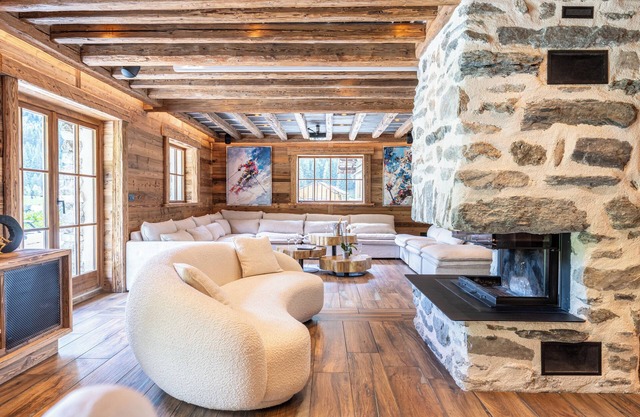 Chalet 'Gaston' with Mountain View, Wi-Fi and Air Conditioning