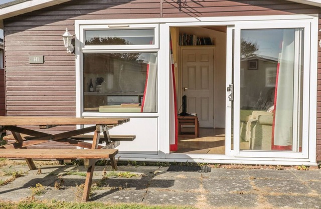 CHALET H1, family friendly in St Merryn