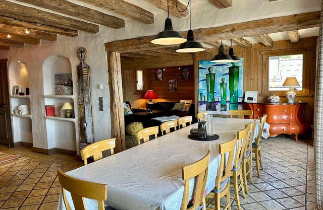Chalet haut de gamme 5 chambres avec hammam, proche des pistes - FR-1-293-211