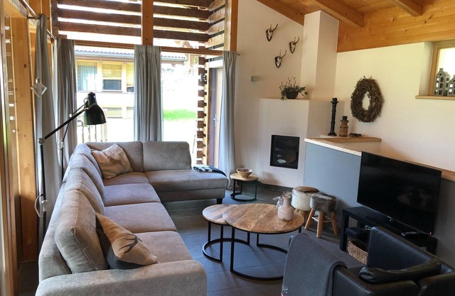 Chalet in Königsleiten near Ski Lift