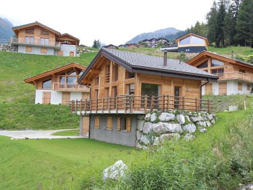 Chalet in La Tzoumaz near Ski Slopes
