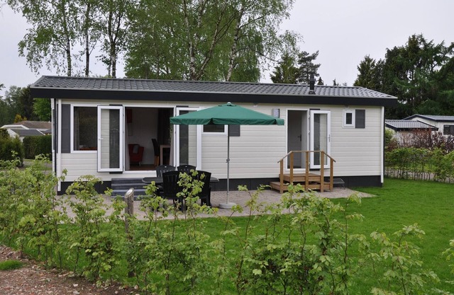 Chalet in Parc de Kievit with Private Garden