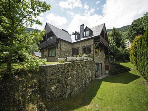 Chalet in Vielha near Baqueira Ski Resort, cleaning included