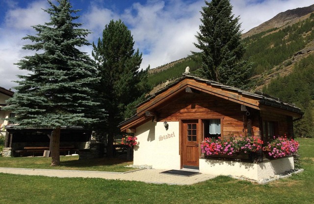 Chalet Stadel: Alpine Comfort