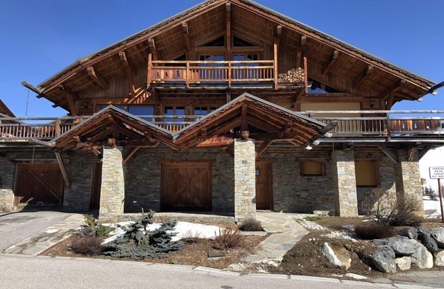 CHALET TOP COGNET 250 m²-10 people