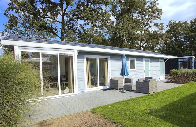 Chalet with dishwasher, in a holiday park