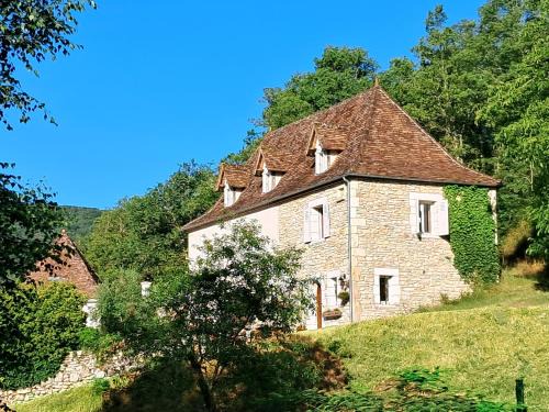 Chambre et suite chez l'habitant Le champ des lucioles